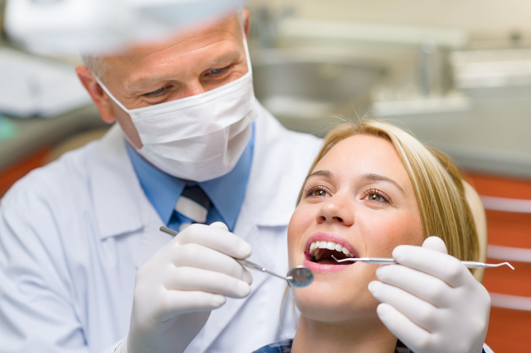 Andare dal dentista ogni 6 mesi è necessario per una buona salute orale