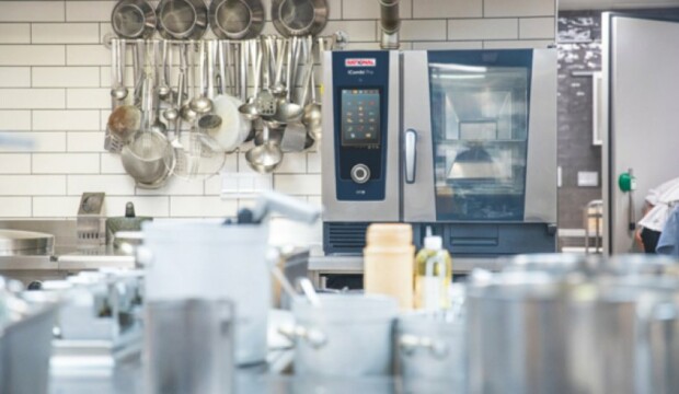 Attrezzature professionali per ristorazione: tecnologia e funzionalità al servizio del gusto