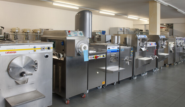 Attrezzature per gelateria e pasticceria: come scegliere strumenti professionali