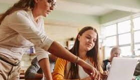 Sostegno, proposta al Ministero: docenti specializzati disponibili su più gradi prima delle GPS incrociate
